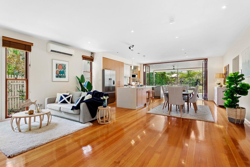 Photo - 18 Childs Street, Clayfield QLD 4011 - Image 3