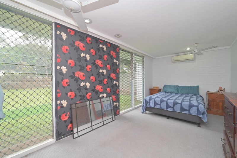 Photo - 18 Choonda Street, Cranbrook QLD 4814 - Image 6