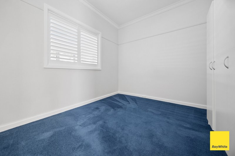 Photo - 18 Christian Street, California Gully VIC 3556 - Image 5