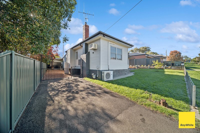 Photo - 18 Christian Street, California Gully VIC 3556 - Image 12