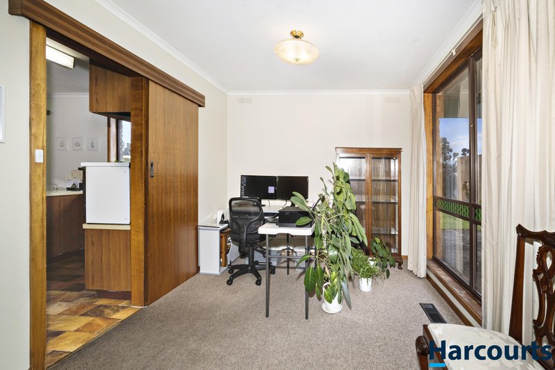 Photo - 18 Christine Avenue, Alfredton VIC 3350 - Image 5