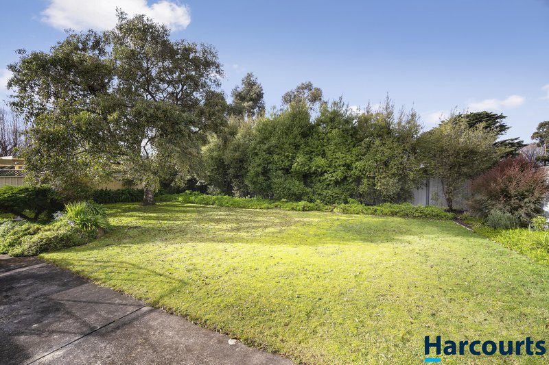 Photo - 18 Christine Avenue, Alfredton VIC 3350 - Image 12