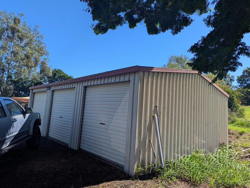 Photo - 18 Christopher Street, Grantham QLD 4347 - Image 13