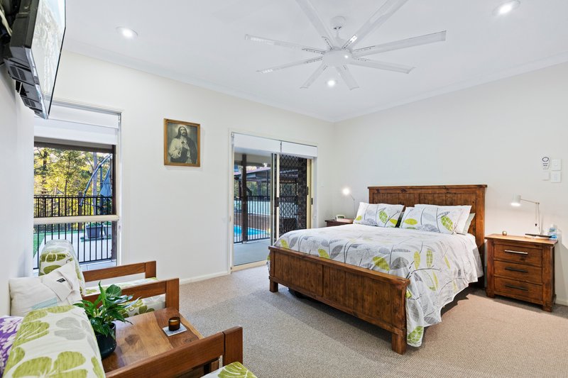 Photo - 18 Clematis Court, Cashmere QLD 4500 - Image 16