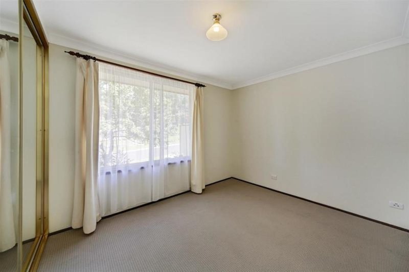 Photo - 18 Clennam Avenue, Ambarvale NSW 2560 - Image 9