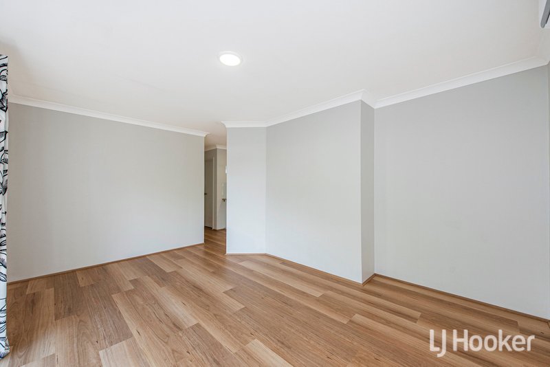 Photo - 18 Clint Way, Calista WA 6167 - Image 3