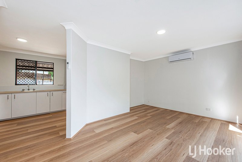 Photo - 18 Clint Way, Calista WA 6167 - Image 4