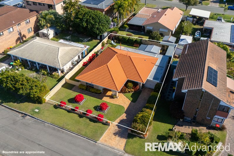 Photo - 18 Clipper Street, Bongaree QLD 4507 - Image 3
