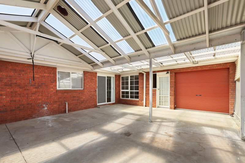 Photo - 18 Clunies Court, Corio VIC 3214 - Image 11