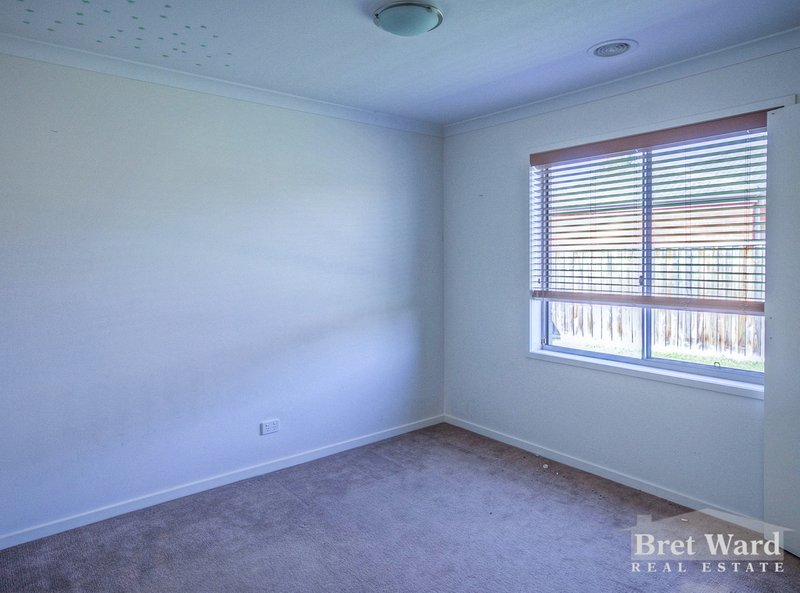 Photo - 18 Coast Avenue, Paynesville VIC 3880 - Image 12