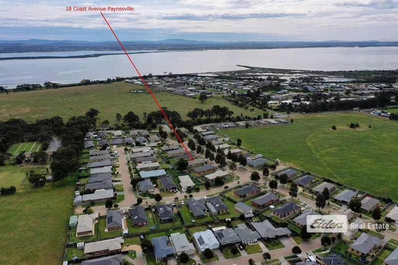 Photo - 18 Coast Avenue, Paynesville VIC 3880 - Image 14