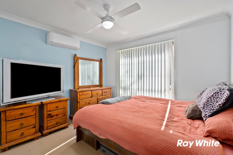 Photo - 18 Colebee Crescent, Hassall Grove NSW 2761 - Image 7