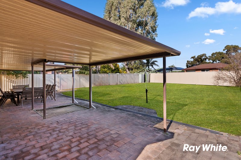 Photo - 18 Colebee Crescent, Hassall Grove NSW 2761 - Image 8