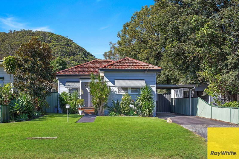 Photo - 18 Collareen Street, Ettalong Beach NSW 2257 - Image 3