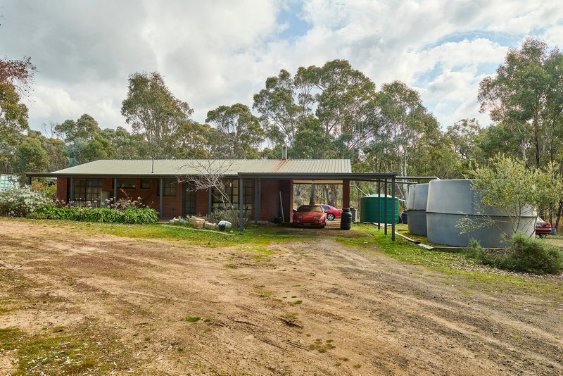 18 Commins Lane, Heathcote VIC 3523