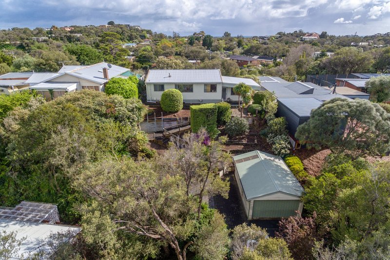 18 Como Avenue, Rye VIC 3941