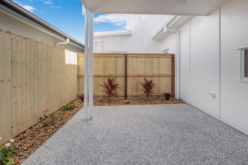 Photo - 1/8 Conifer Crescent, Palmview QLD 4553 - Image 4