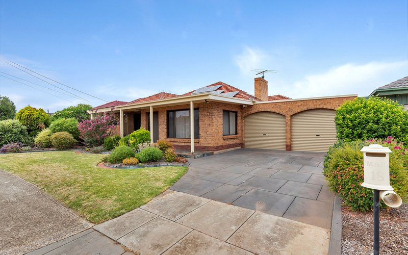 Photo - 18 Cooke Street, Findon SA 5023 - Image 3