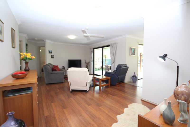 Photo - 18 Coolamon Crescent, Beerwah QLD 4519 - Image 5