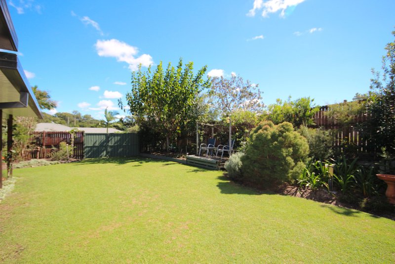 Photo - 18 Coolamon Crescent, Beerwah QLD 4519 - Image 12