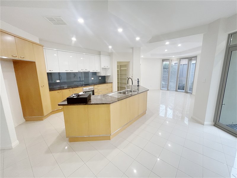 Photo - 18 Cooper Angus Grove, Wattle Park SA 5066 - Image 3