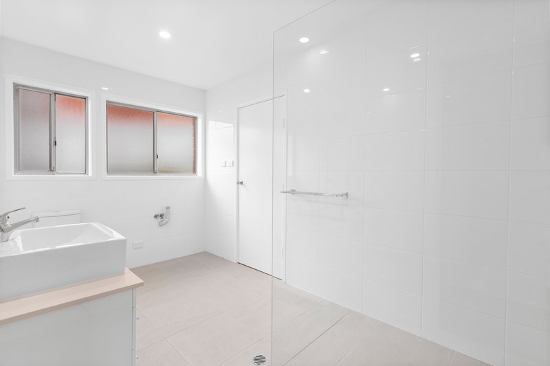 Photo - 1/8 Cordeaux Road, Figtree NSW 2525 - Image 4
