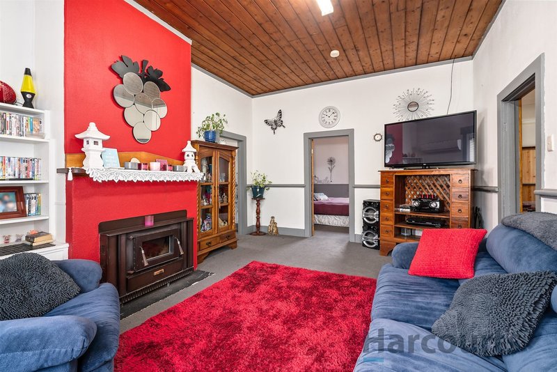 Photo - 18 Coroneagh Street, Penguin TAS 7316 - Image 5