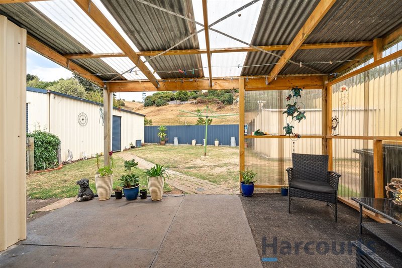 Photo - 18 Coroneagh Street, Penguin TAS 7316 - Image 10