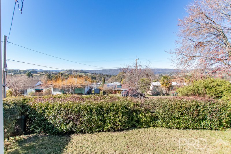 Photo - 18 Corralyn Avenue, Batlow NSW 2730 - Image 13