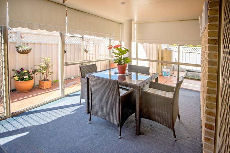 Photo - 18 Correa Close, Tuncurry NSW 2428 - Image 5