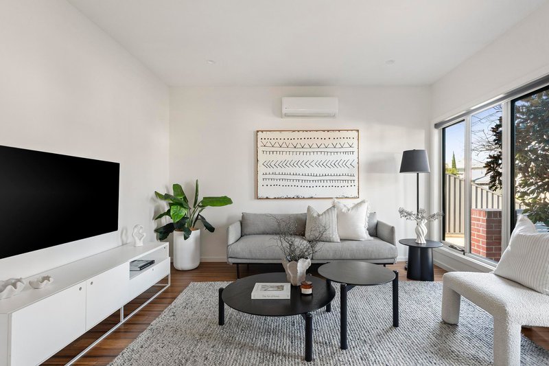Photo - 1/8 Corrigan Avenue, Brooklyn VIC 3012 - Image 4