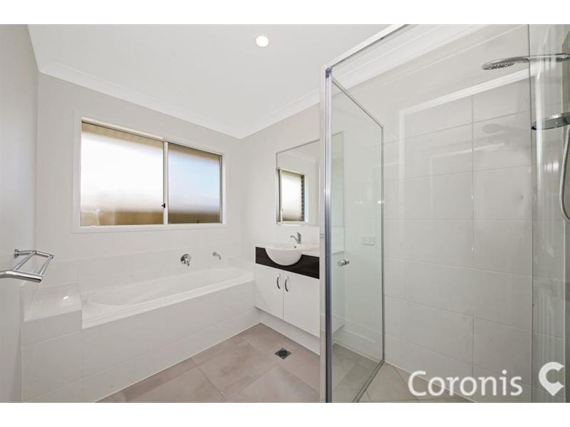 Photo - 18 Coutts Drive, Burpengary QLD 4505 - Image 4