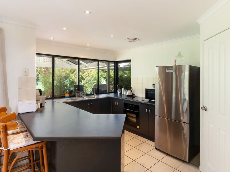 Photo - 18 Cowan Avenue, Littlehampton SA 5250 - Image 3