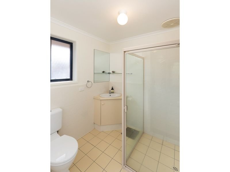 Photo - 18 Cowan Avenue, Littlehampton SA 5250 - Image 7