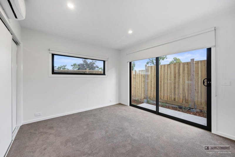 Photo - 18 Cowles Crescent, Lilydale VIC 3140 - Image 13