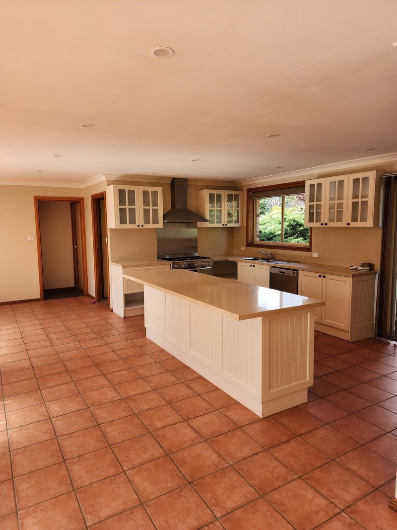 Photo - 18 Coxs River Road, Hartley NSW 2790 - Image 5