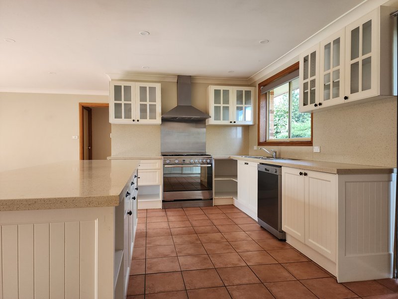 Photo - 18 Coxs River Road, Hartley NSW 2790 - Image 6