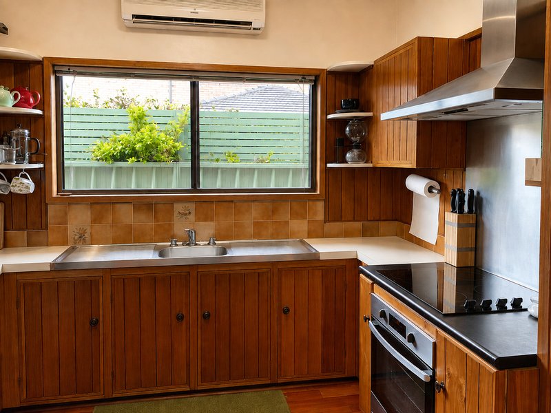 Photo - 18 Craigie Avenue, Padstow NSW 2211 - Image 3
