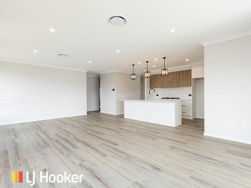 Photo - 18 Crested Avenue, Moore Creek NSW 2340 - Image 4