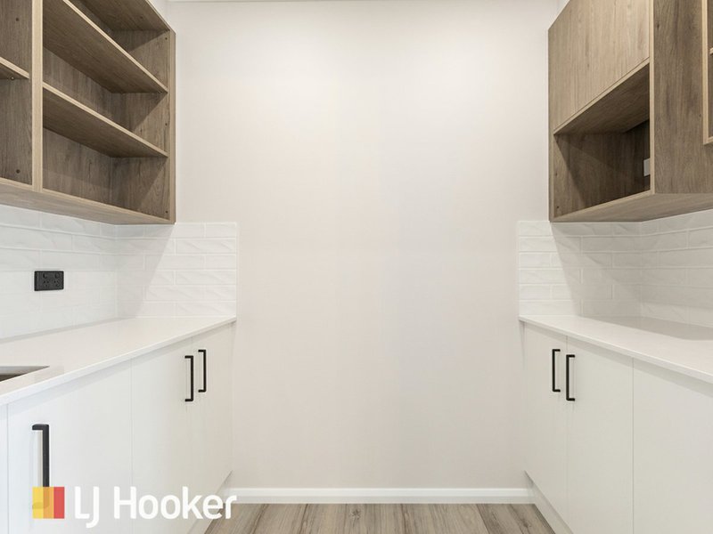 Photo - 18 Crested Avenue, Moore Creek NSW 2340 - Image 5