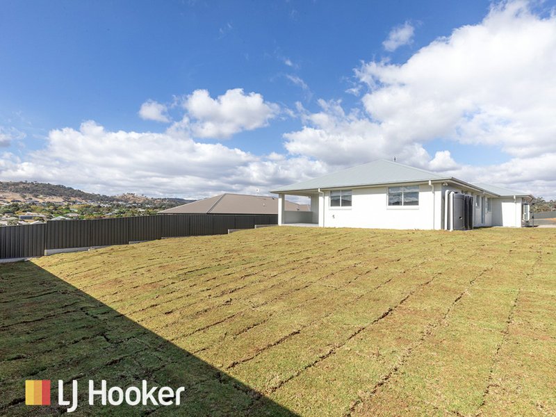 Photo - 18 Crested Avenue, Moore Creek NSW 2340 - Image 19