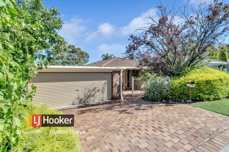 Photo - 18 Crestview Place, Wynn Vale SA 5127 - Image 2