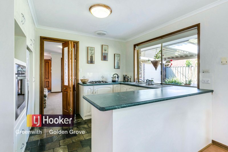 Photo - 18 Crestview Place, Wynn Vale SA 5127 - Image 3