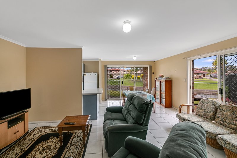 Photo - 1/8 Cromer Court, Banora Point NSW 2486 - Image 2