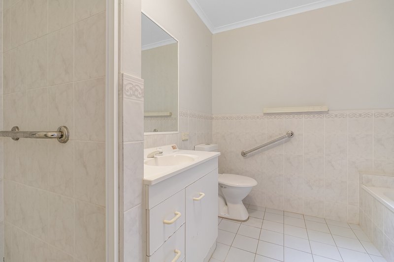 Photo - 1/8 Cromer Court, Banora Point NSW 2486 - Image 7