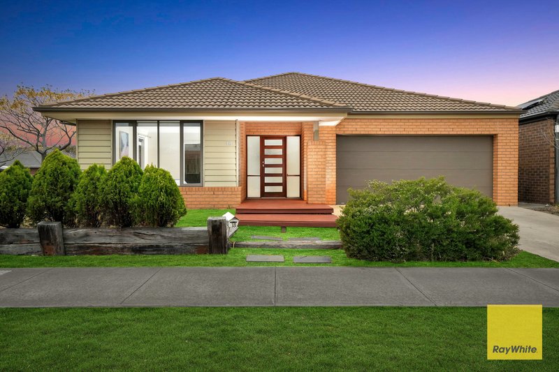 Photo - 18 Crossway Avenue, Tarneit VIC 3029 - Image 1