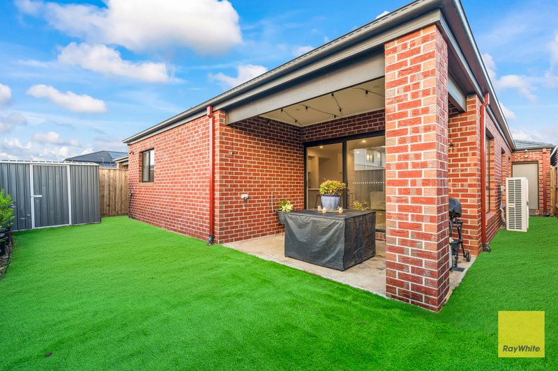 Photo - 18 Cuban Road, Tarneit VIC 3029 - Image 11