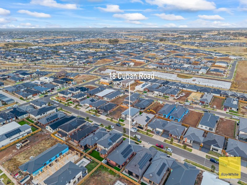 Photo - 18 Cuban Road, Tarneit VIC 3029 - Image 13
