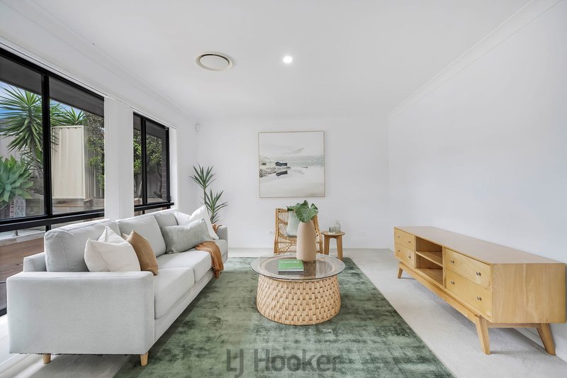 Photo - 18 Cuffley Street, Buttaba NSW 2283 - Image 6