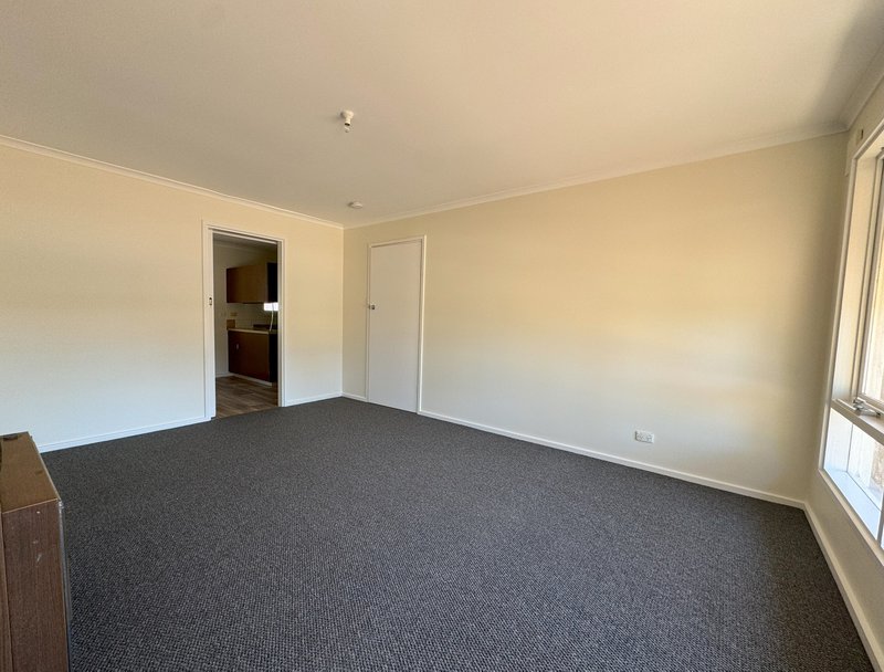 Photo - 18 Cummins Street, Port Augusta SA 5700 - Image 3